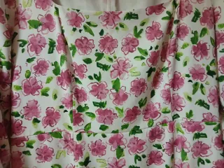 Vestido Zara floral rosa y blanco