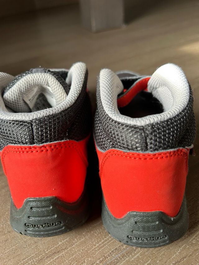 Botas montaña niño