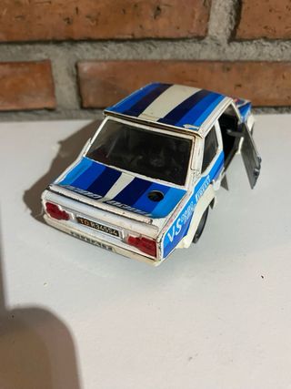 Coche Fiat 131 rally 1/25