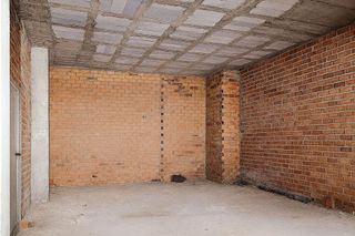 Local comercial en alquiler en Montigalà -Sant Crist en Badalona