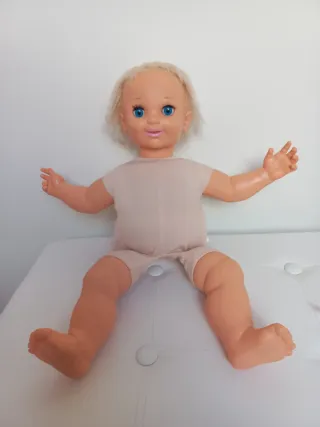 Bambola Bebi Mia, Galoob 1993. Seconda versione.