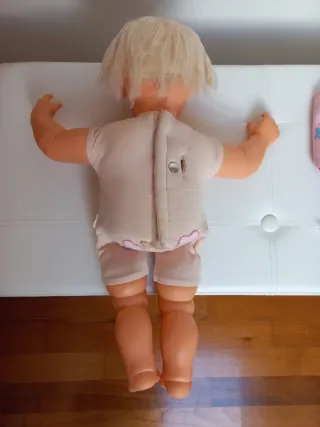 Bambola Bebi Mia, Galoob 1993. Seconda versione.