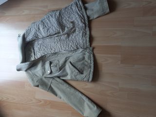 Cazadora piel vuelta beige con cuello alto de lana