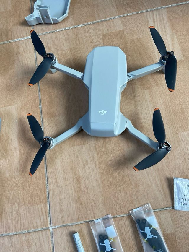 Dron DJI Mini 4K