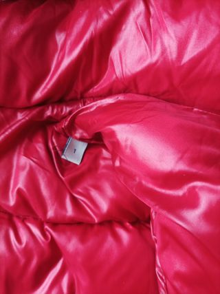Chaqueta Moncler Roja con Capucha