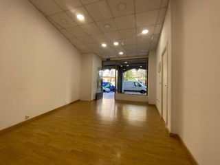 Local comercial en alquiler en Centro en Torrelavega