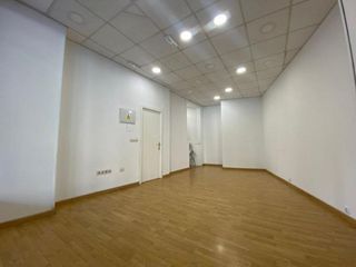 Local comercial en alquiler en Centro en Torrelavega