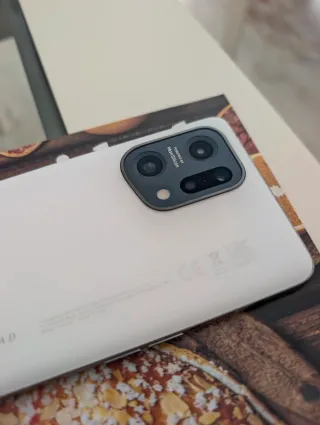 OPPO Find X5 Bianco Perla (ottimo stato)