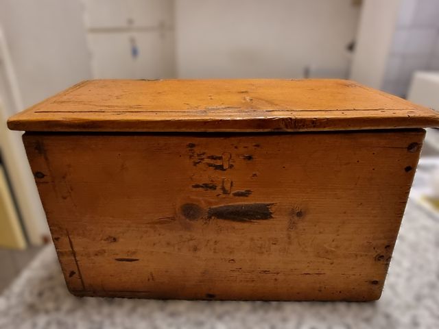 2 bauletti antichi utilizzabili come comodini