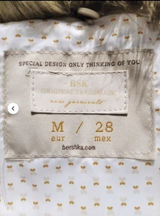 Cazadora Bershka mujer beige con pelo