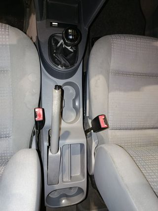 Volkswagen Caddy 2004