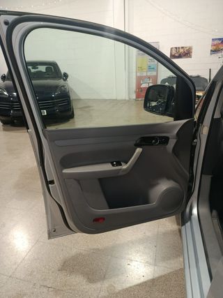 Volkswagen Caddy 2004