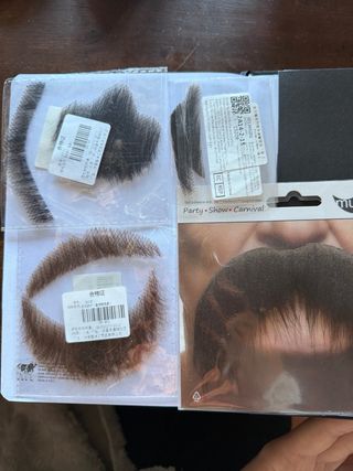 Lote de bigotes postizos de caracterización (nuevo