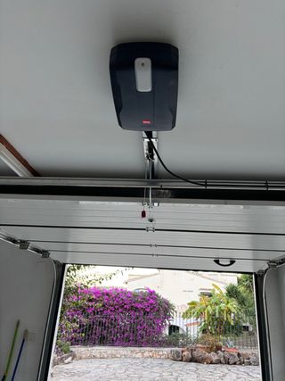 Apertura Automática Puerta Garaje BFT 200x240