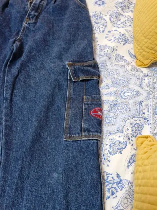 Pantalón vaquero oversize Talla 40