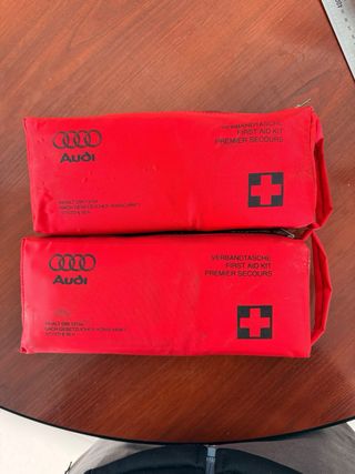 Audi - Botiquín de primeros auxilios