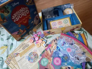 Disney Around the World. Juego de Mesa