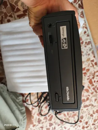 Grabadora CD-RW Iomega Externa