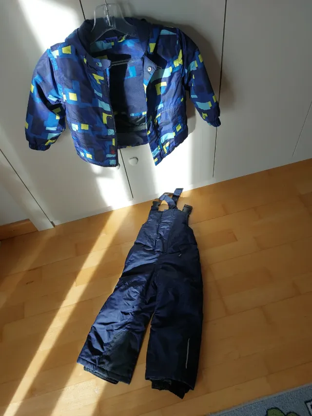 Conjunto esquí niño azul y amarillo