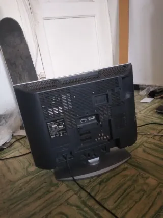 TV televisión Sony plateada