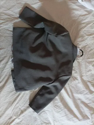 Conjunto traje niño gris y blanco