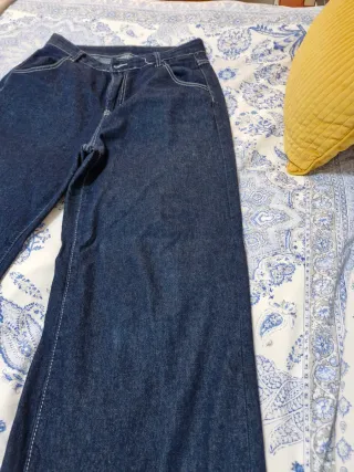 Pantalón vaquero Shein oversize Talla L