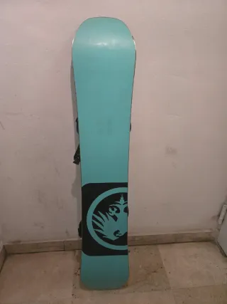 Never Summer Infinity Snowboard