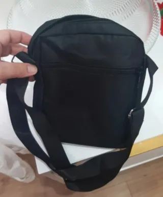 Borsello tracolla nero nuovo