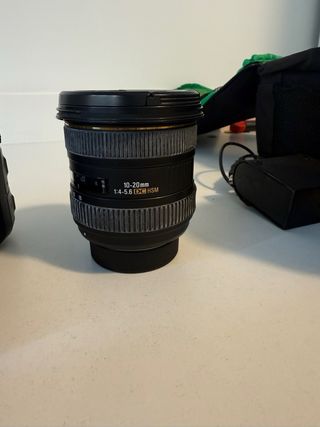 Kit Cámara Réflex Nikon D3300 y objetivos