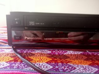 Panasonic DMR-EX98V Grabador VHS a DVD + HDD