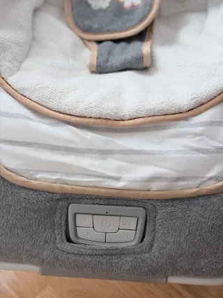 Mecedora hamaca para bebé Ingenuity como Nueva