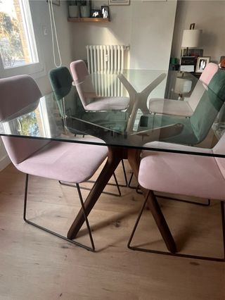 Tavolo da Pranzo in Cristallo e Noce