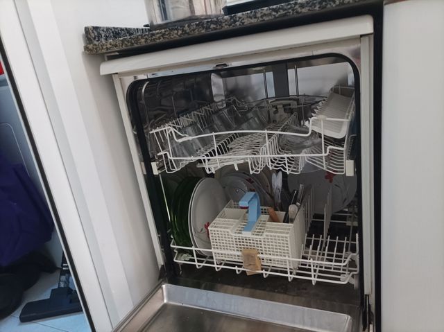 Último día. Lavavajillas Whirlpool