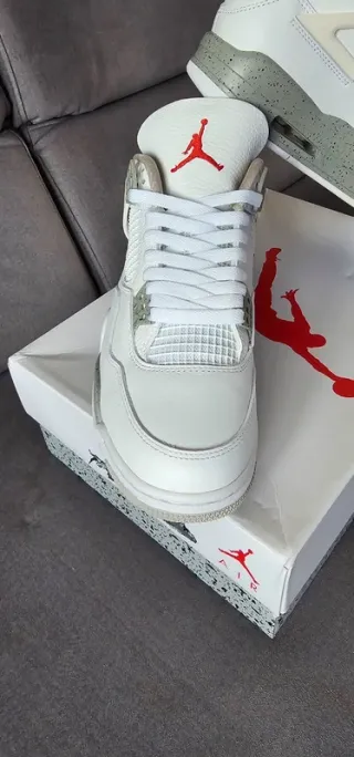 Jordan 4 Oreo Talla 45