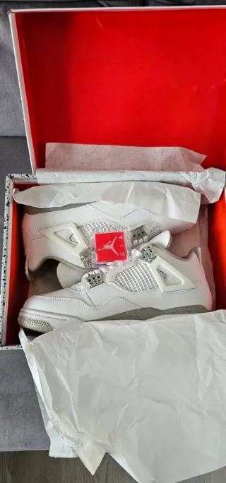 Jordan 4 Oreo Talla 45