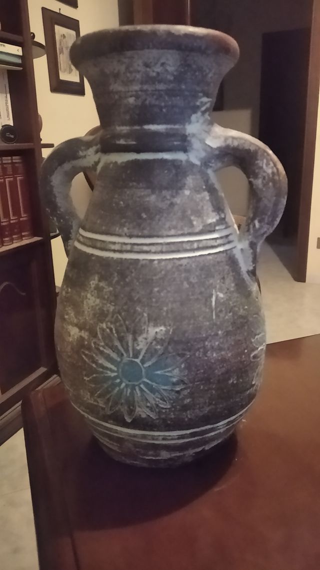 Anfora tradizionale africana del Lesotho