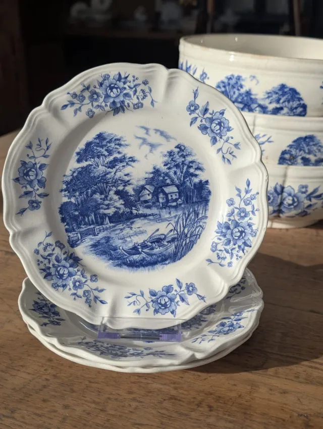 Vajilla antigua francesa