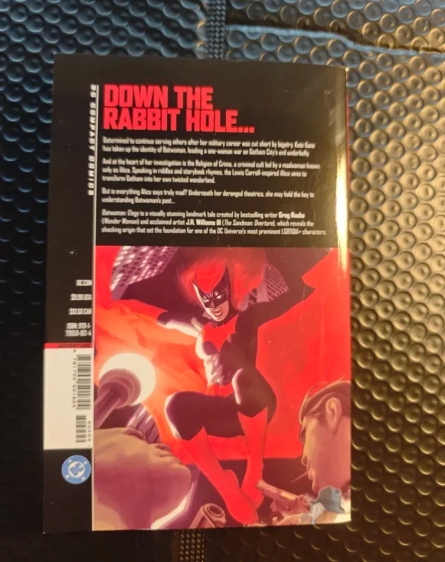 Batwoman: Elegy: DC Compact Comics Edition