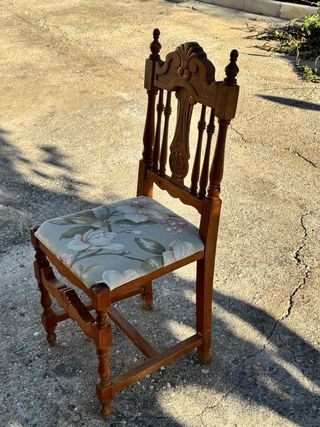 Regalo 8 sillas antiguas