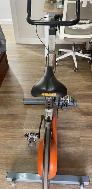Bicicleta Estática Keiser