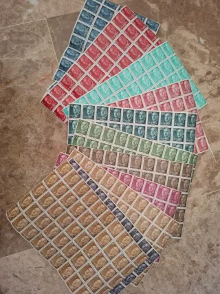Bloques 50 Sellos Franco 1€ Envios ordinarios 1,50