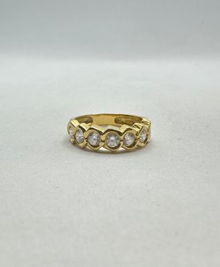 Anillo de oro de 18k circonitas, 5.1 g, T-16.