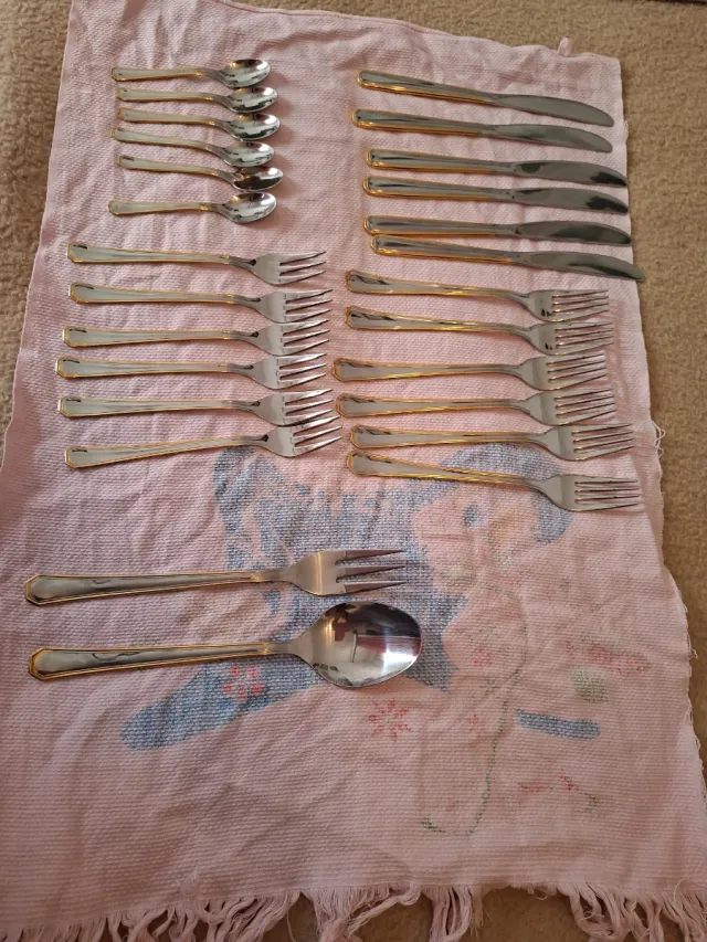 Juego 26 piezas cubiertos inoxidable Hec. m Italy