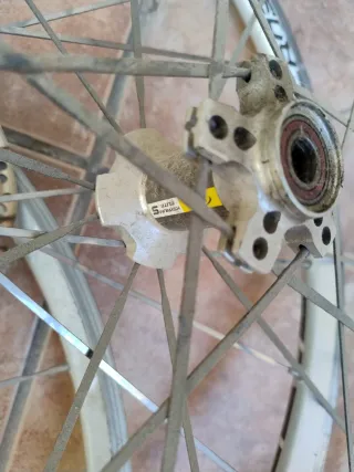 Pack piezas bici clásica: Cuadro, horquilla, rueda