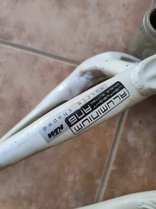 Pack piezas bici clásica: Cuadro, horquilla, rueda