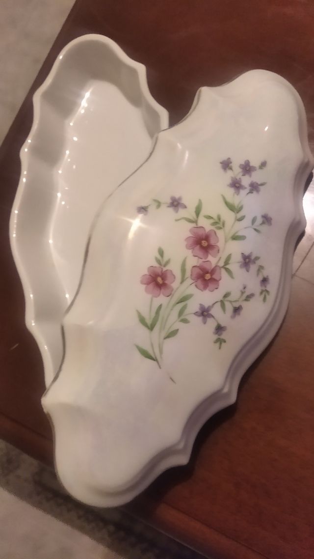 Portagioie siciliano antico in porcellana