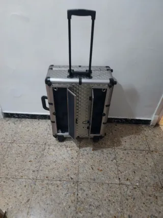 Maletín maquillaje con espejo y luces