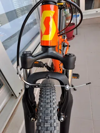 Bicicleta Scott Scale Niño 24