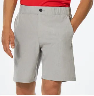 Bermuda gris con botón