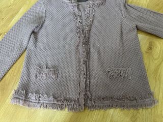 Chaqueta Zara rosa con flecos